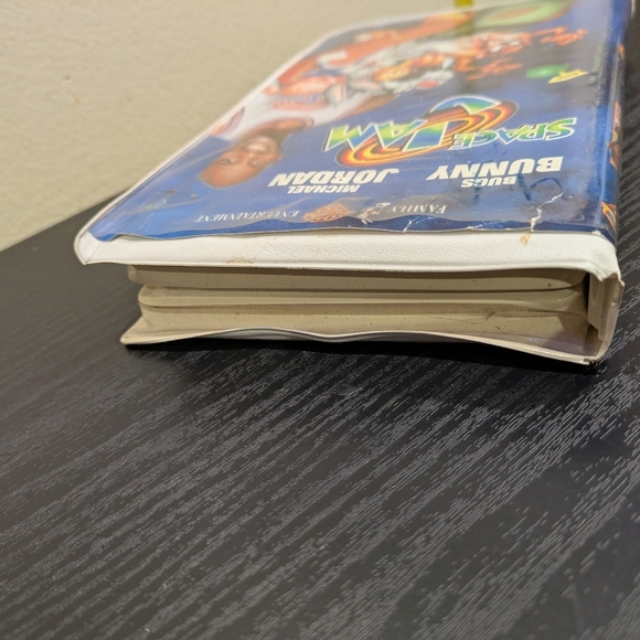 Warner Bros. Space Jam VHS with Blue and Orange Artwork - Picture 4 of 8